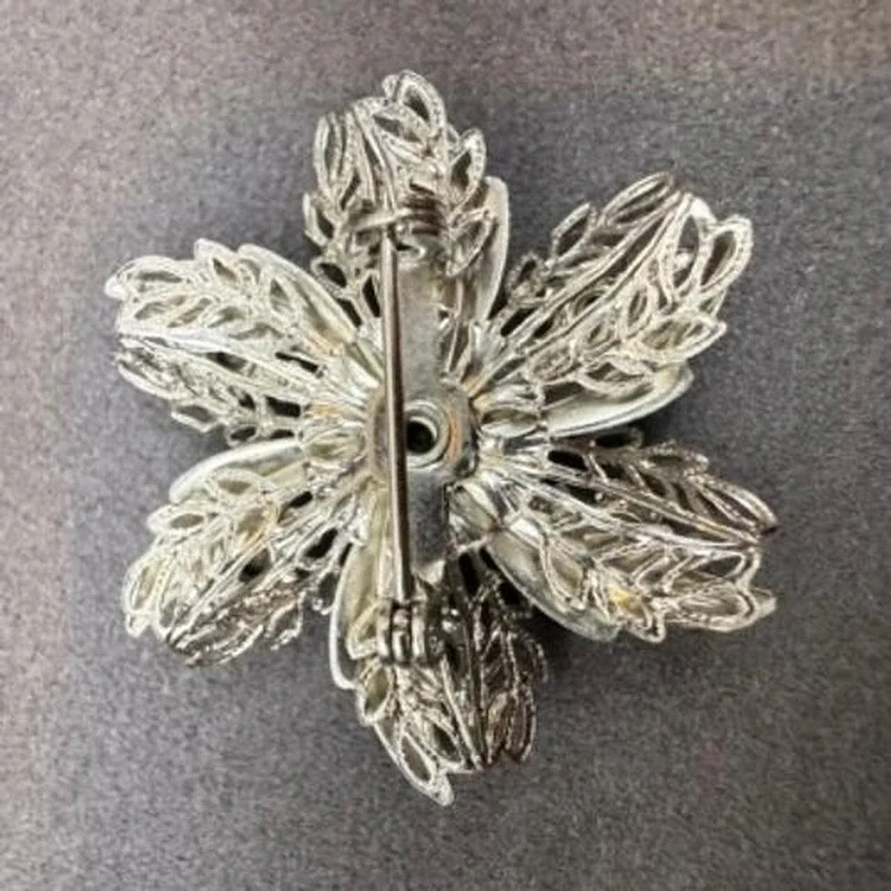 Silver Tone Brooch Rhinestone Floral Starburst Vintage Design